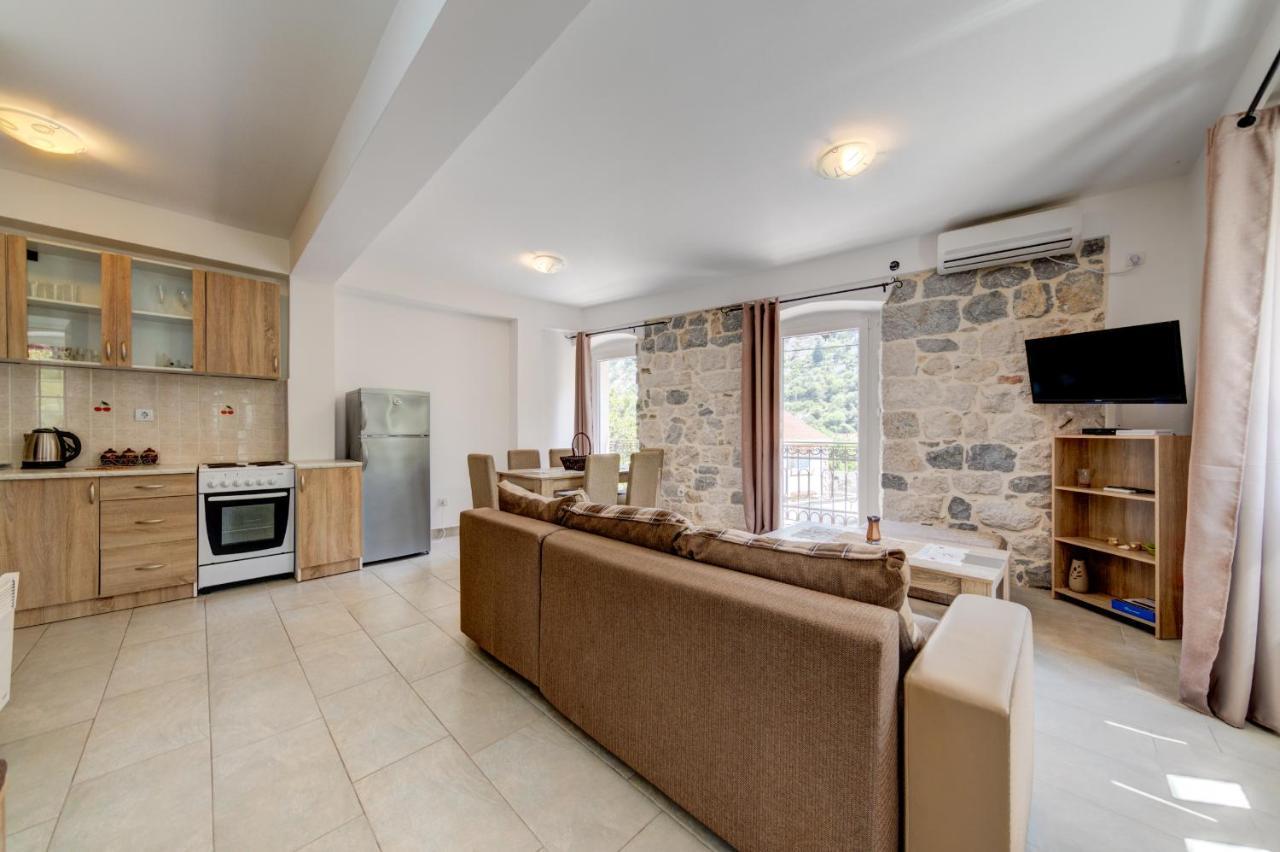 Happy Home Apartments Kotor Exterior foto